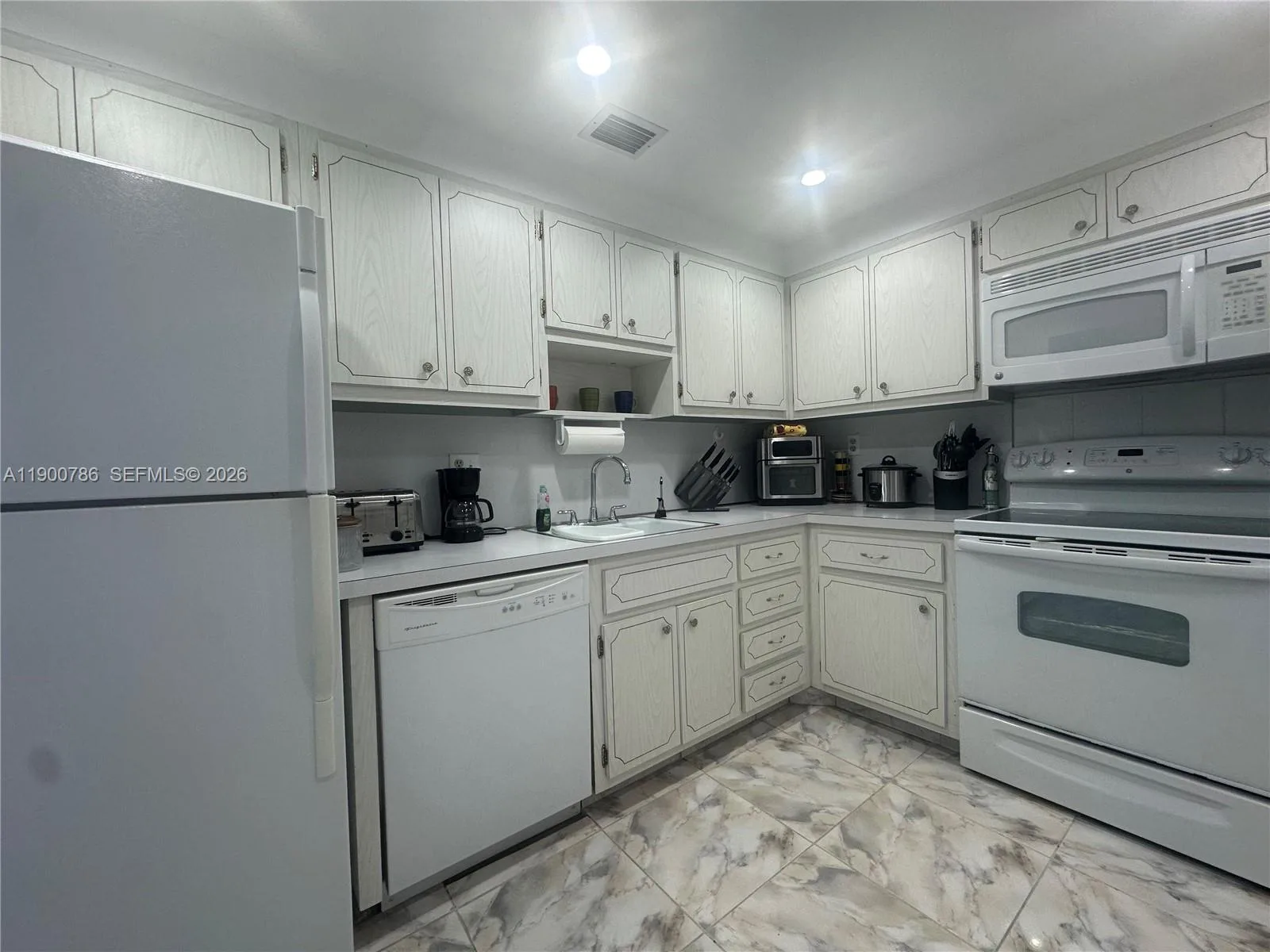 1965 S Ocean Dr # 8B, Hallandale Beach, FL 33009 photo 10