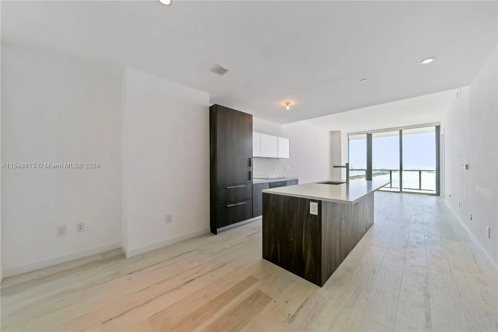 480 NE 31st St # 2202, Miami, FL 33137 photo 7