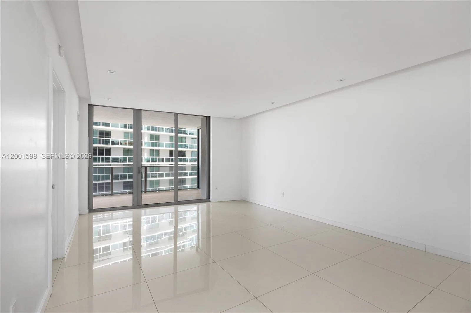 488 NE 18th St # 1807, Miami, FL 33132 photo 13