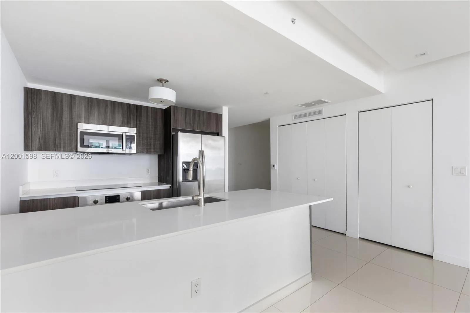 488 NE 18th St # 1807, Miami, FL 33132 photo 4