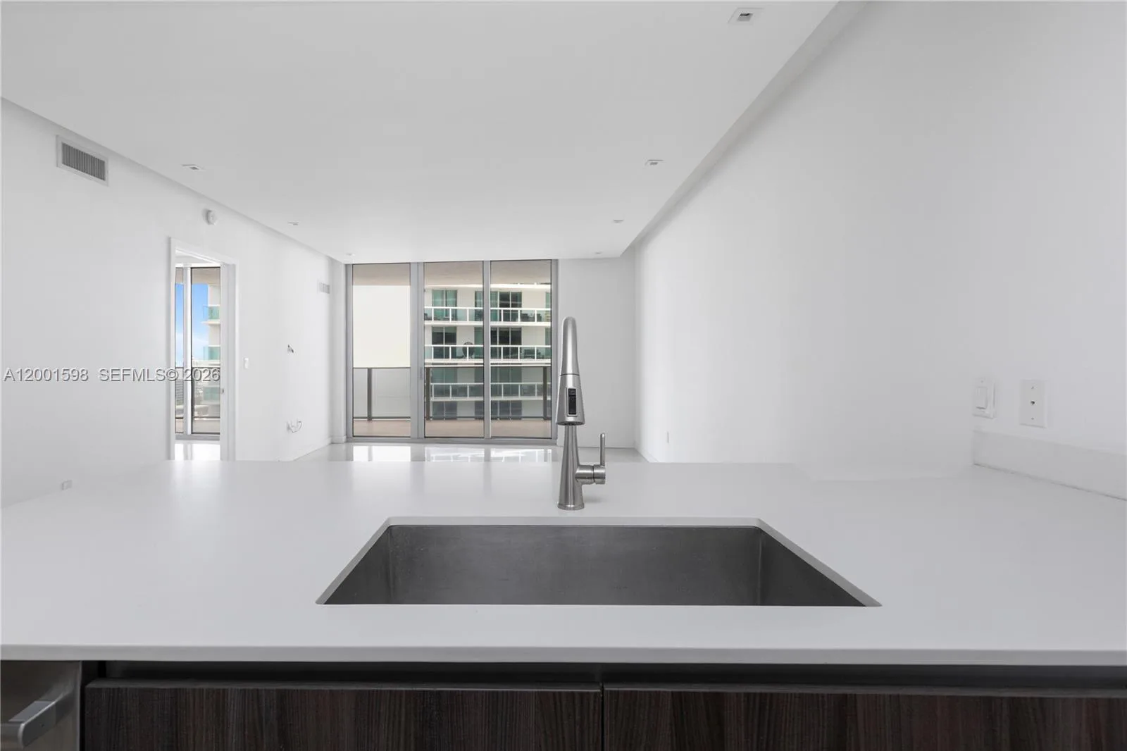 488 NE 18th St # 1807, Miami, FL 33132 photo 5
