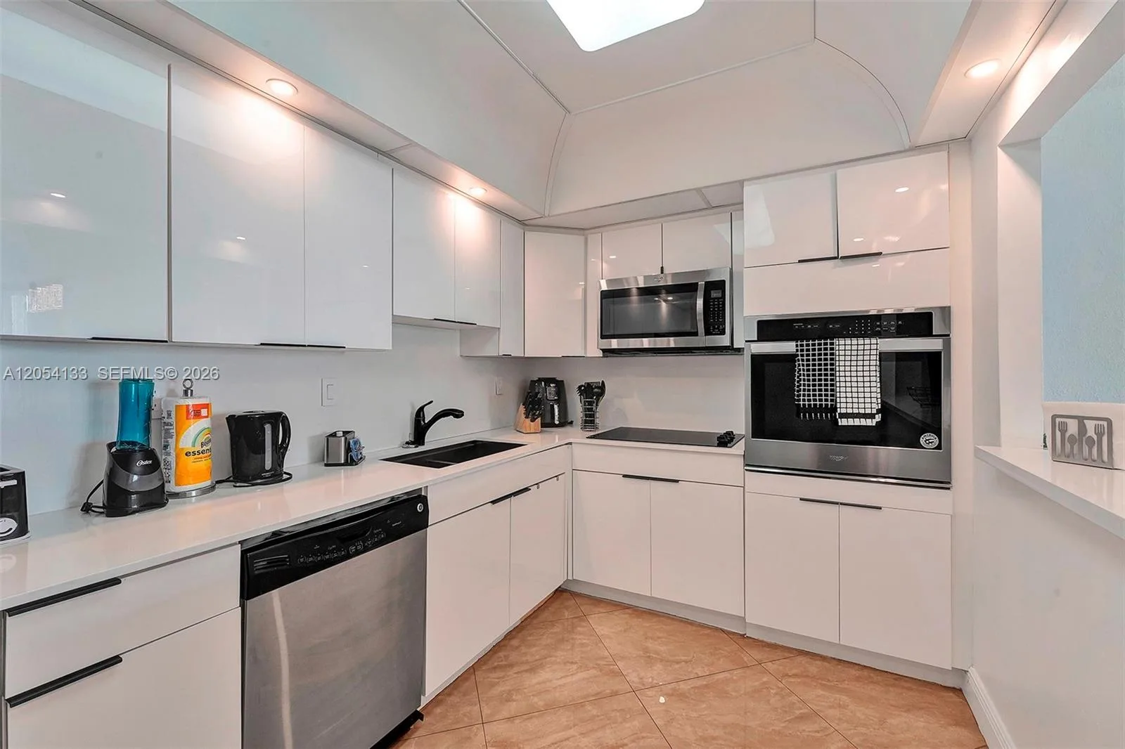 19370 Collins Ave # 1001, Sunny Isles Beach, FL 33160 photo 4