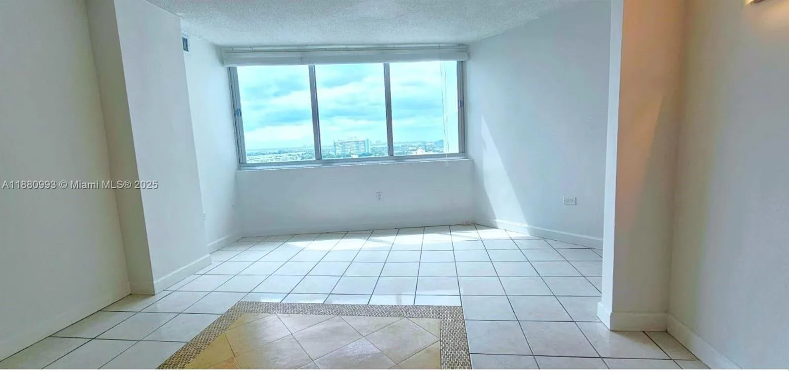 7135 Collins Ave # 1421, Miami Beach, FL 33141 photo 13