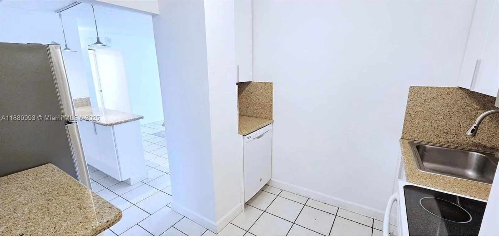 7135 Collins Ave # 1421, Miami Beach, FL 33141 photo 7