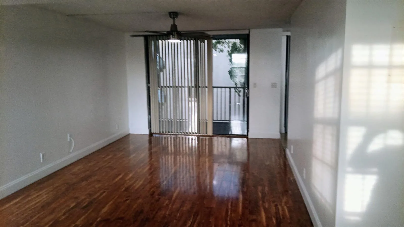 3550 BLUE LAKE Drive # 405, Pompano Beach, FL 33064