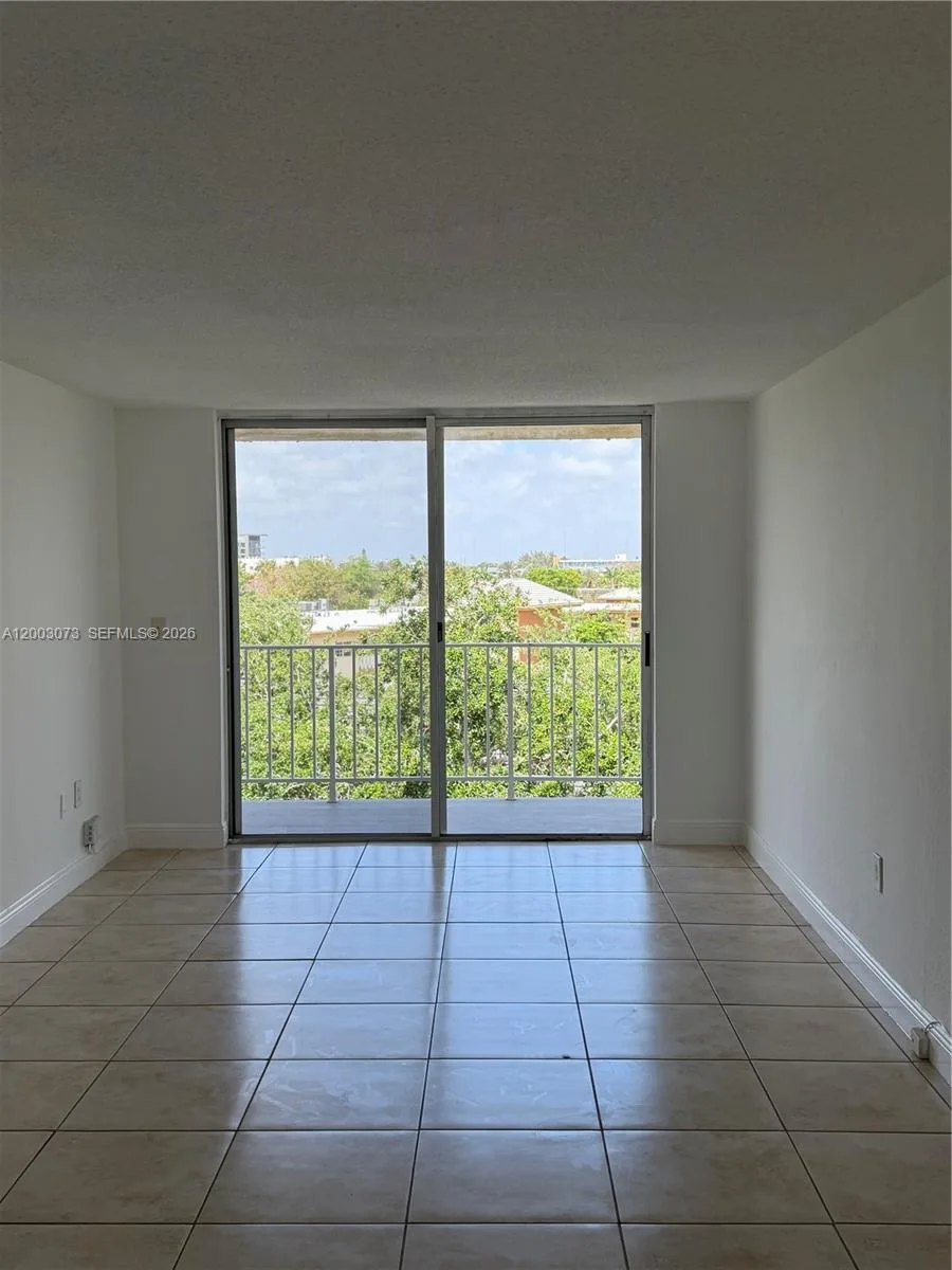 1805 Sans Souci Blvd # 526, North Miami, FL 33181 photo 4