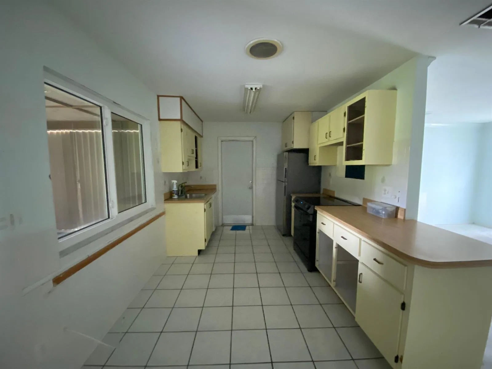 3161 SW LANDALE Boulevard, Port St. Lucie, FL 34953 — zdjęcie 5