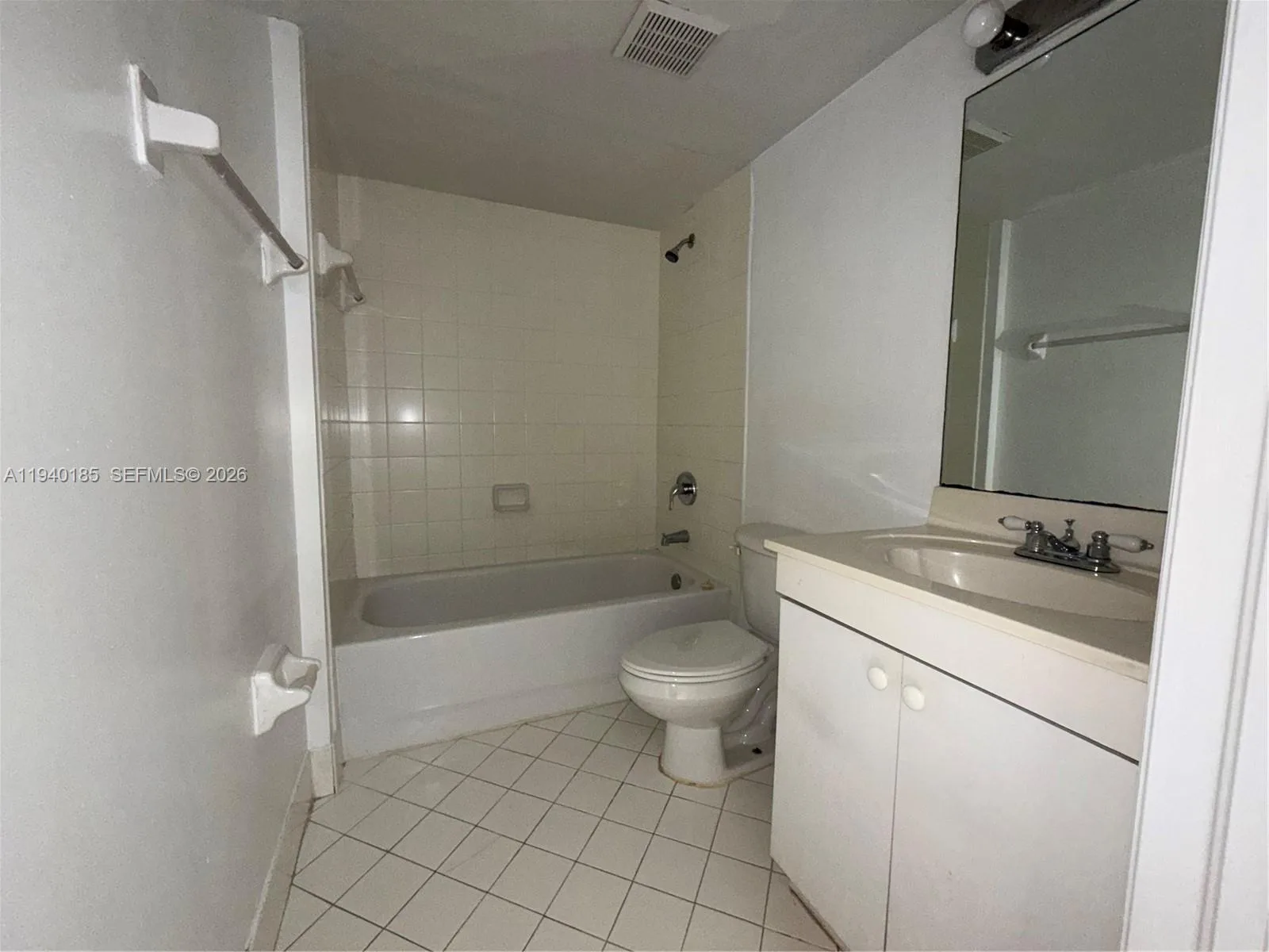 935 NE 33rd Terr # 104, Homestead, FL 33033 photo 6