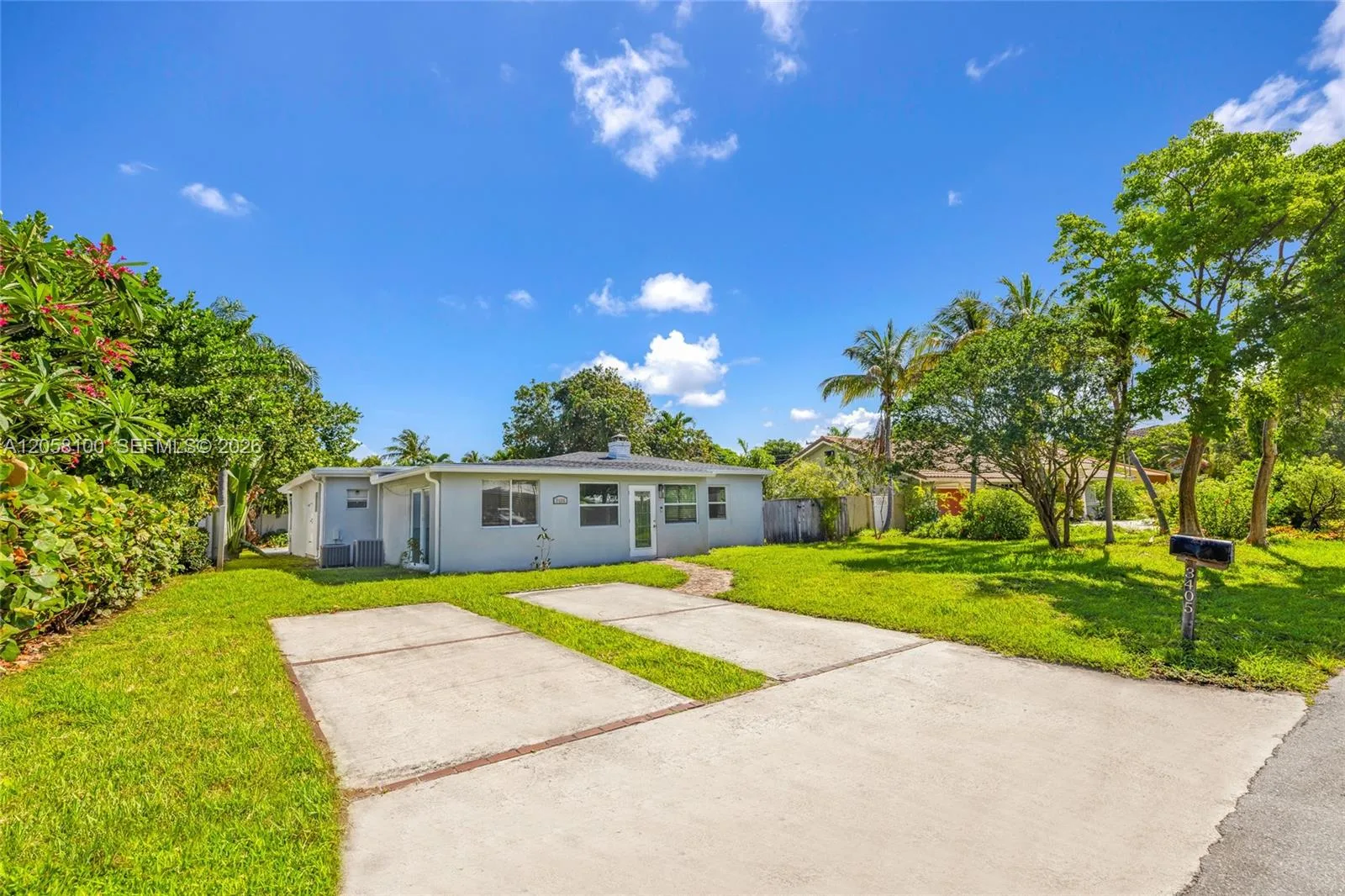 3405 Robbins Rd, Pompano Beach, FL 33062 photo 2