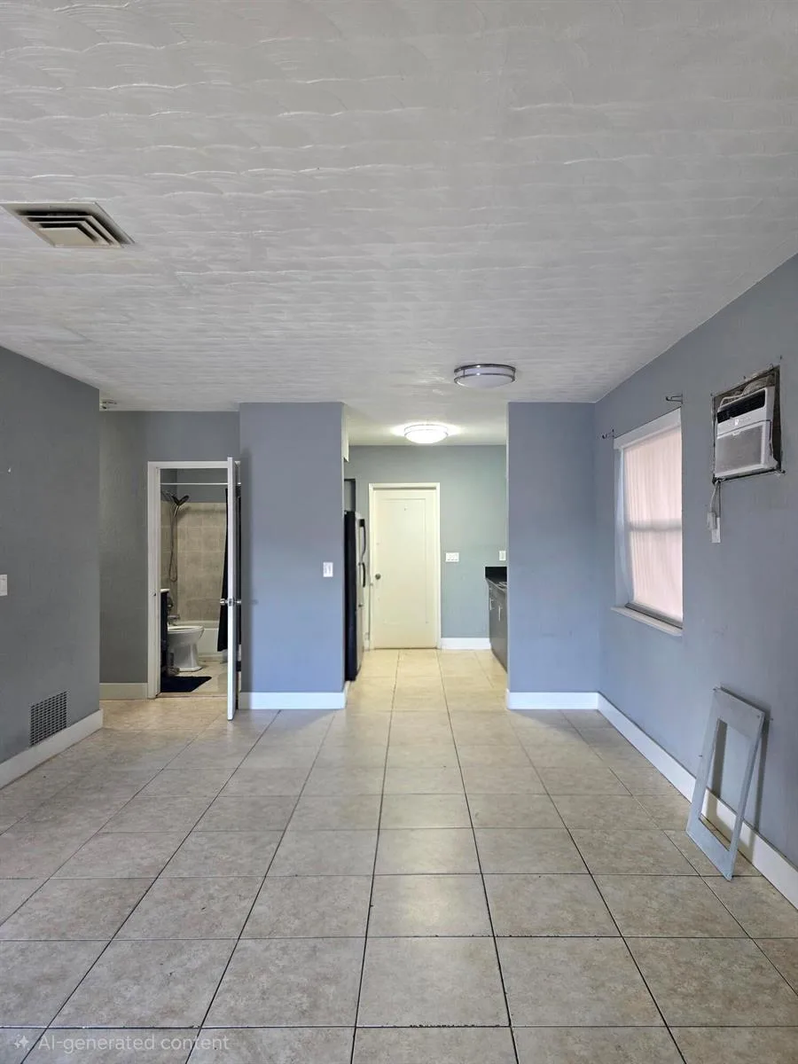 305 SW 14TH Street # #1 FRONT, Dania Beach, FL 33004 photo 2