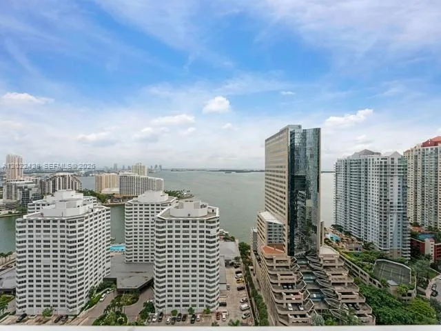 951 Brickell Ave # 2808, Miami, FL 33131 photo 3