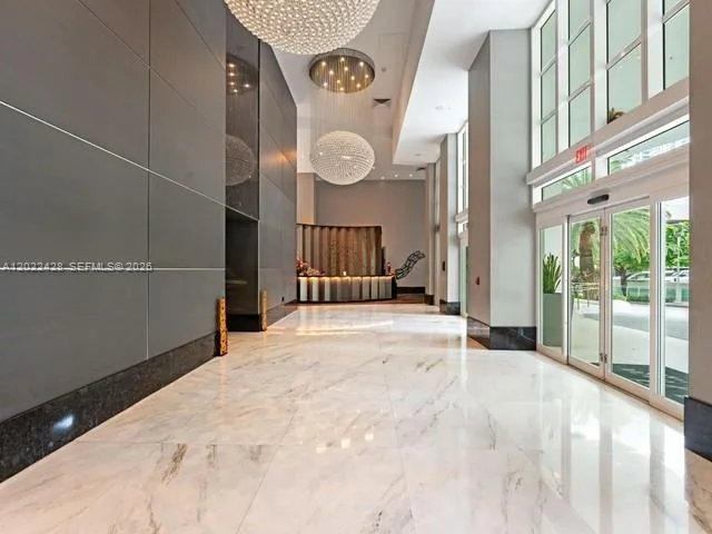951 Brickell Ave # 2808, Miami, FL 33131 photo 9