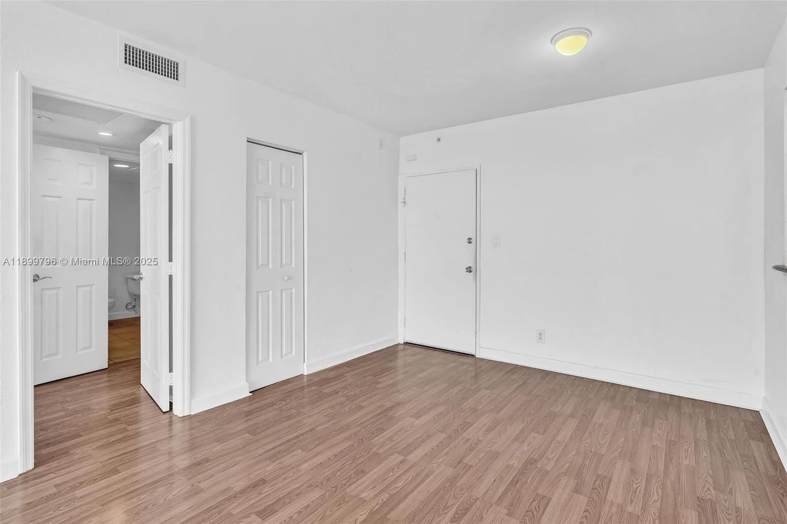 5600 Collins Ave # 10J, Miami Beach, FL 33140 photo 10