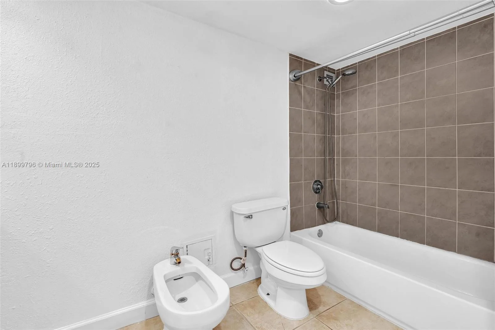 5600 Collins Ave # 10J, Miami Beach, FL 33140 photo 13