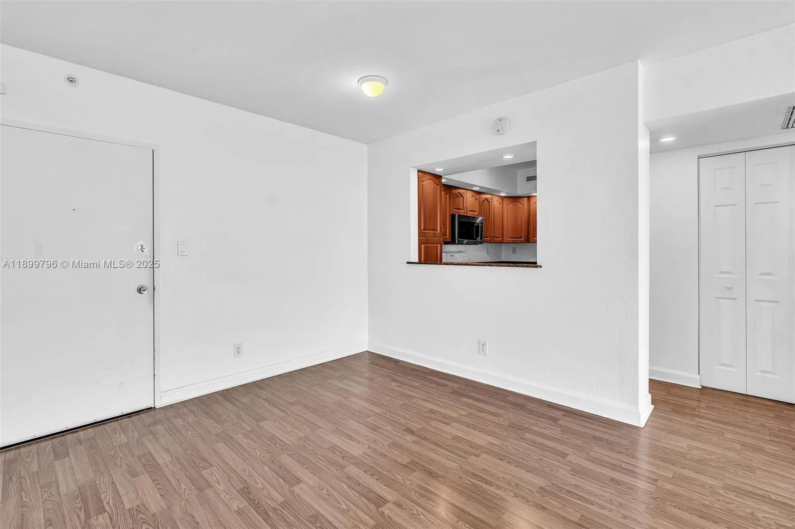 5600 Collins Ave # 10J, Miami Beach, FL 33140 photo 4