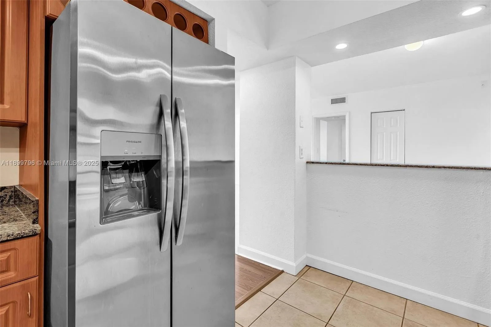 5600 Collins Ave # 10J, Miami Beach, FL 33140 photo 6