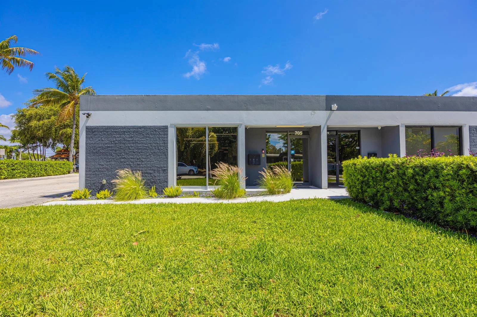 705 Bond Way, Delray Beach, FL 33483