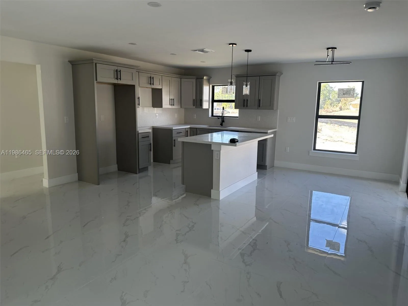 712 EUSTON AVENUE S, Lehigh Acres, FL 33974 photo 4