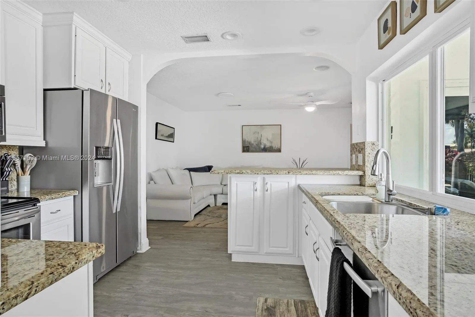 5220 NE 26th Ave, Fort Lauderdale, FL 33308 photo 11