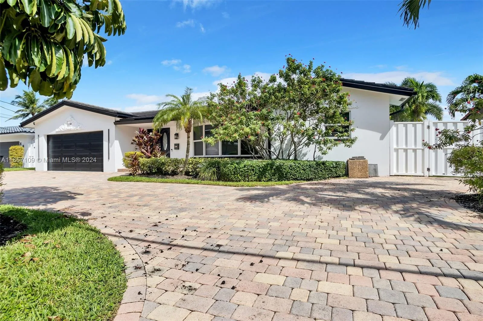 5220 NE 26th Ave, Fort Lauderdale, FL 33308 photo 3