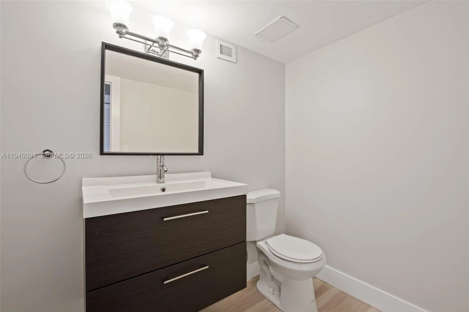6039 Collins Ave # 509, Miami Beach, FL 33140 photo 8