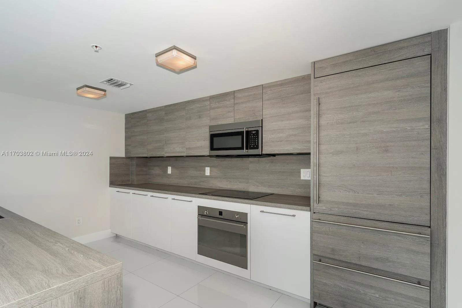 400 Sunny Isles Blvd # 919, Sunny Isles Beach, FL 33160 photo 13