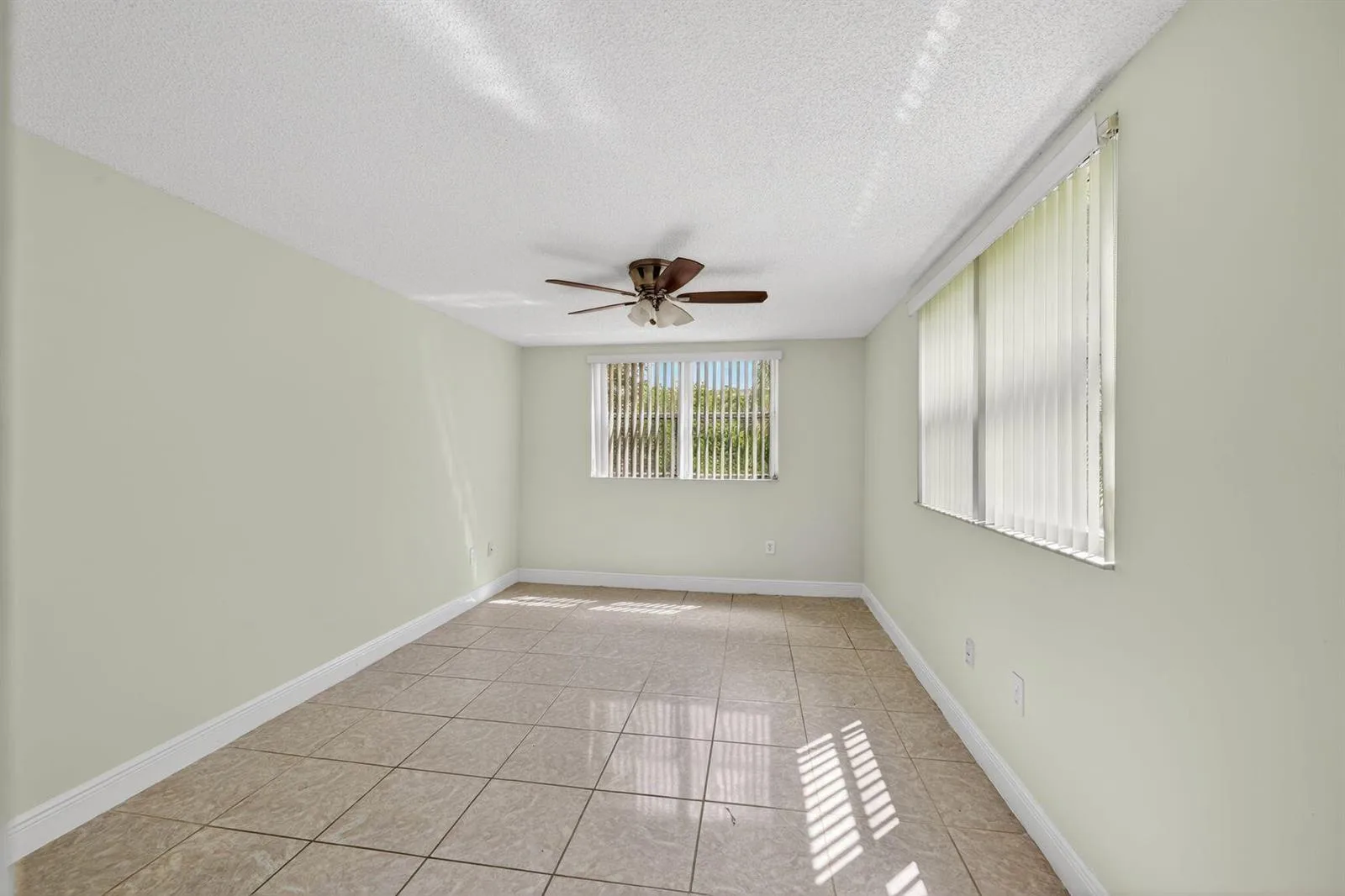 8363 Lake Drive # 308, Doral, FL 33166 photo 10