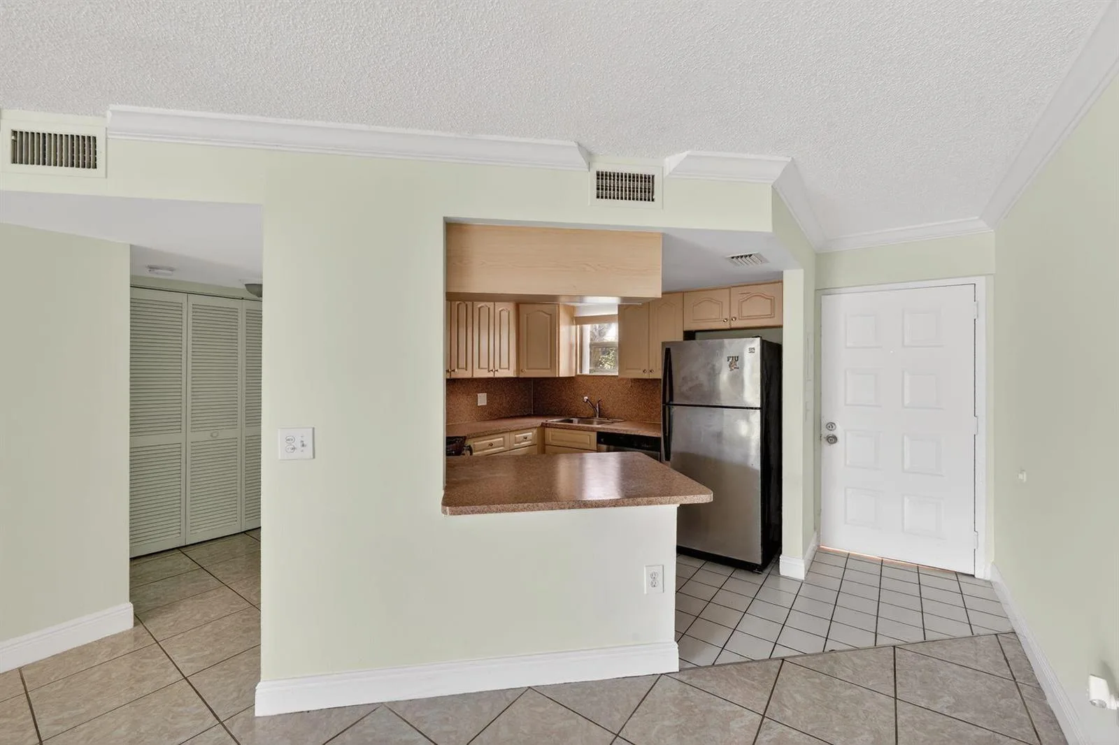 8363 Lake Drive # 308, Doral, FL 33166 photo 7