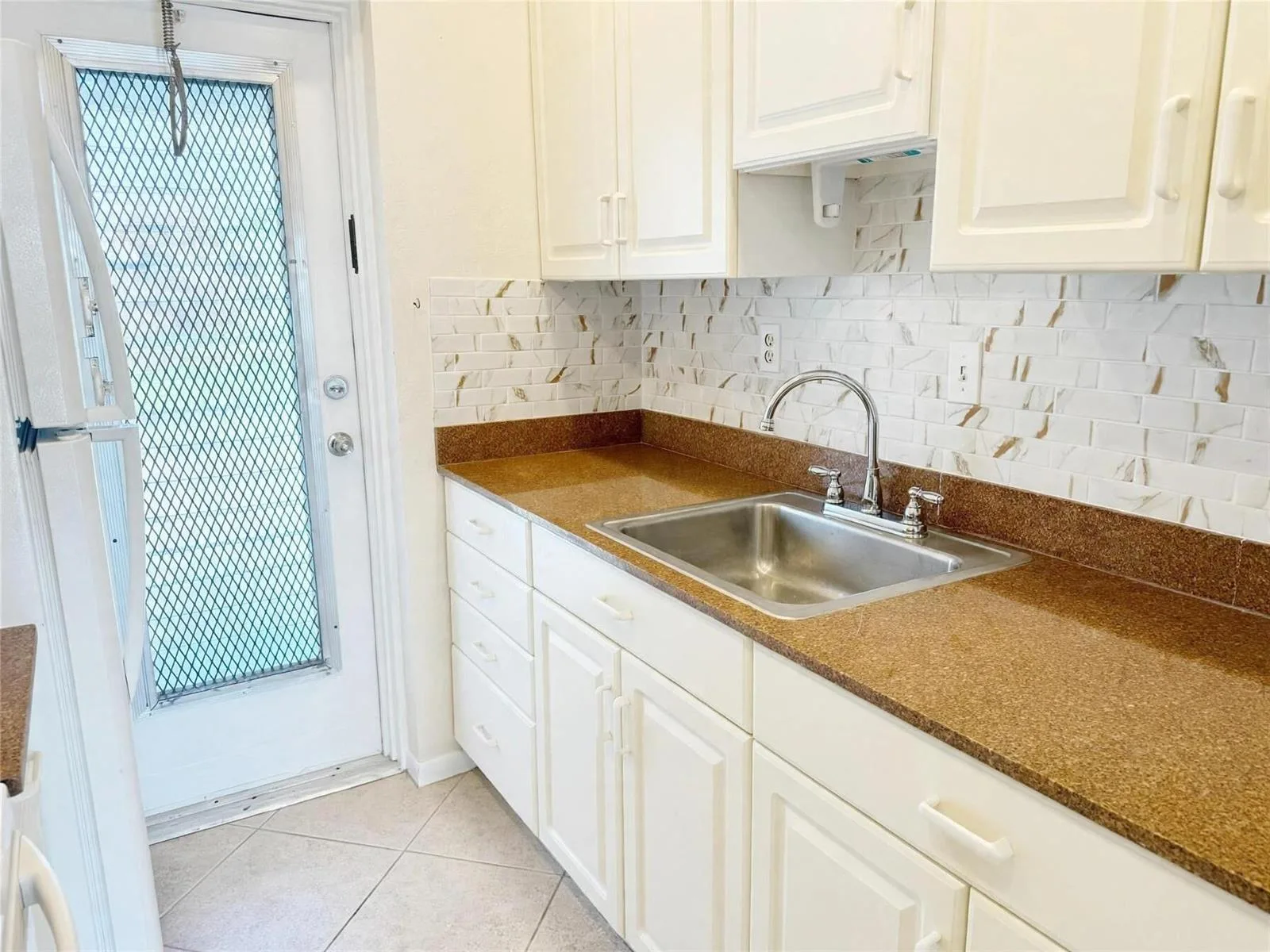 1116 Lake Terrace # 214, Boynton Beach, FL 33426 photo 7