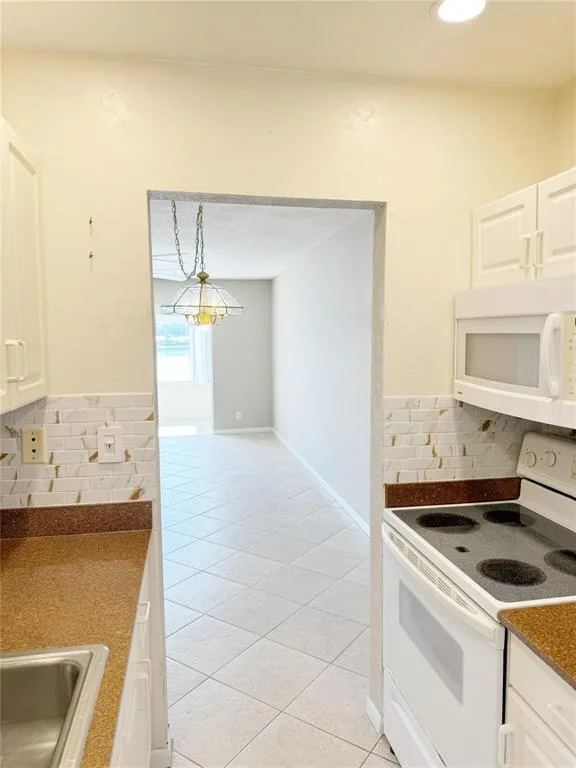 1116 Lake Terrace # 214, Boynton Beach, FL 33426 photo 9
