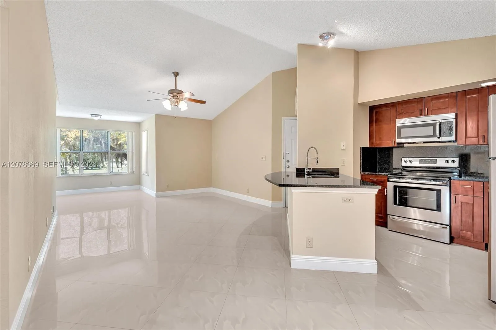 3370 Pinewalk Dr N # 1222, Margate, FL 33063
