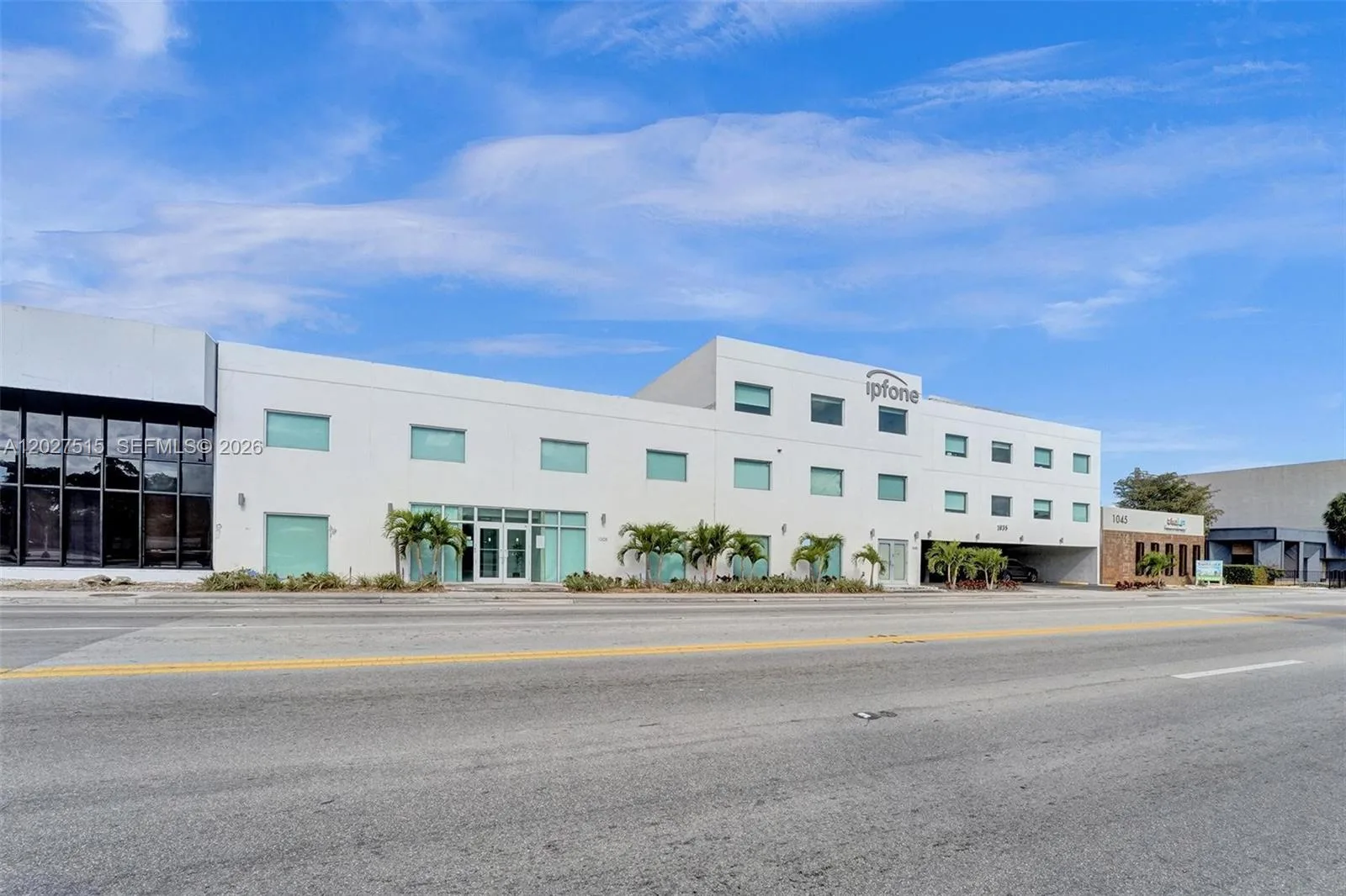 1035 NE 125th St, North Miami, FL 33161
