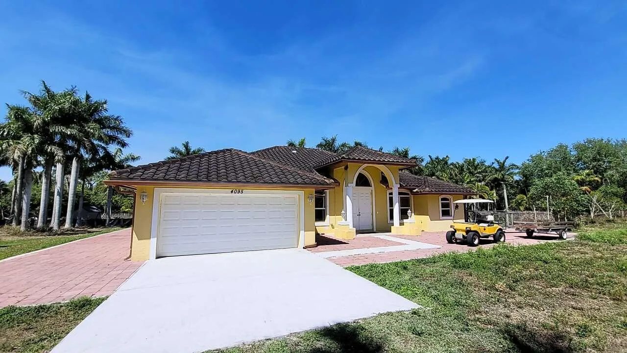 4095 Windmill Road, Loxahatchee, FL 33470