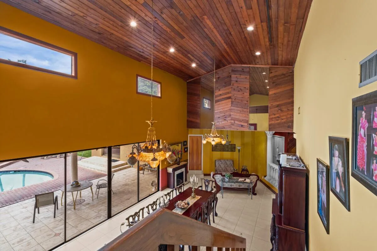 10010 NW 135th Street, Hialeah Gardens, FL 33018 photo 7