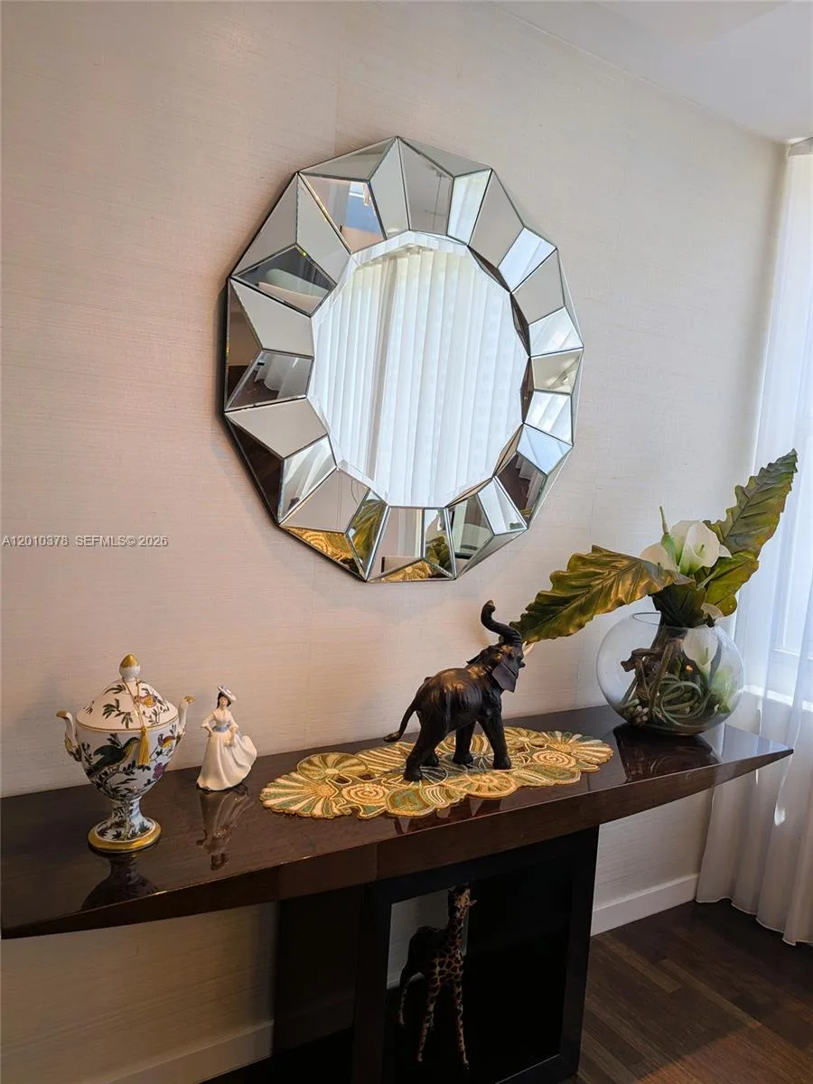 5600 Collins Ave # 9E, Miami Beach, FL 33140 photo 9