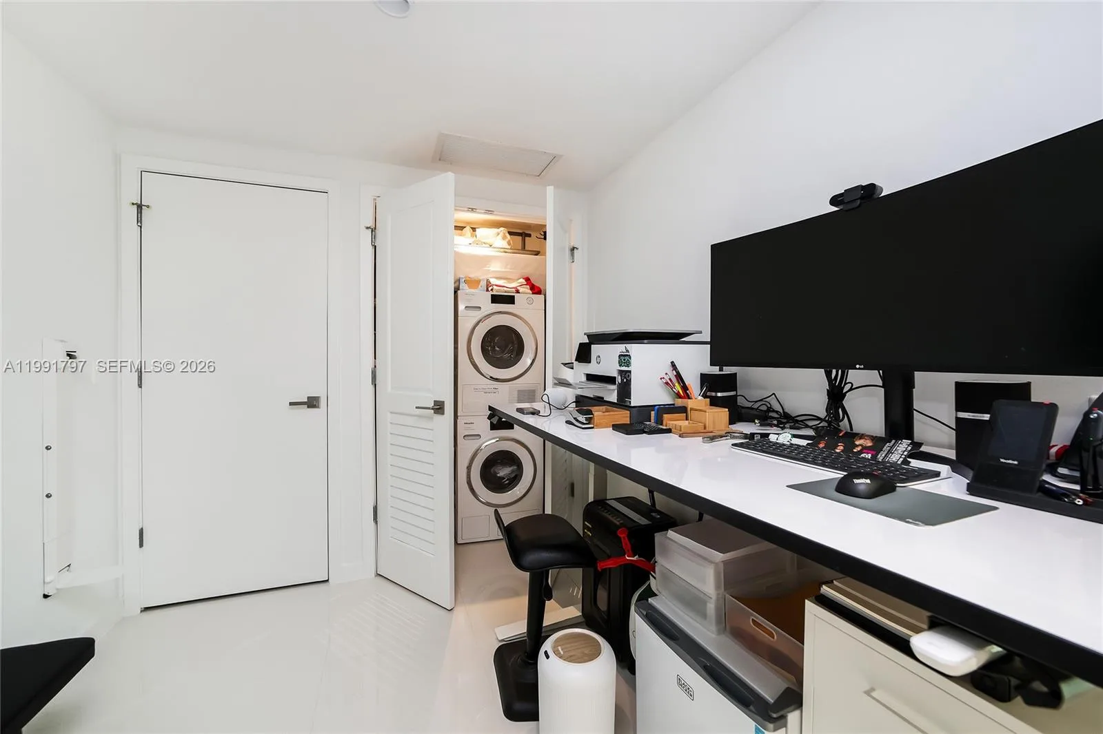 1080 Brickell Ave # 1603, Miami, FL 33131 photo 9