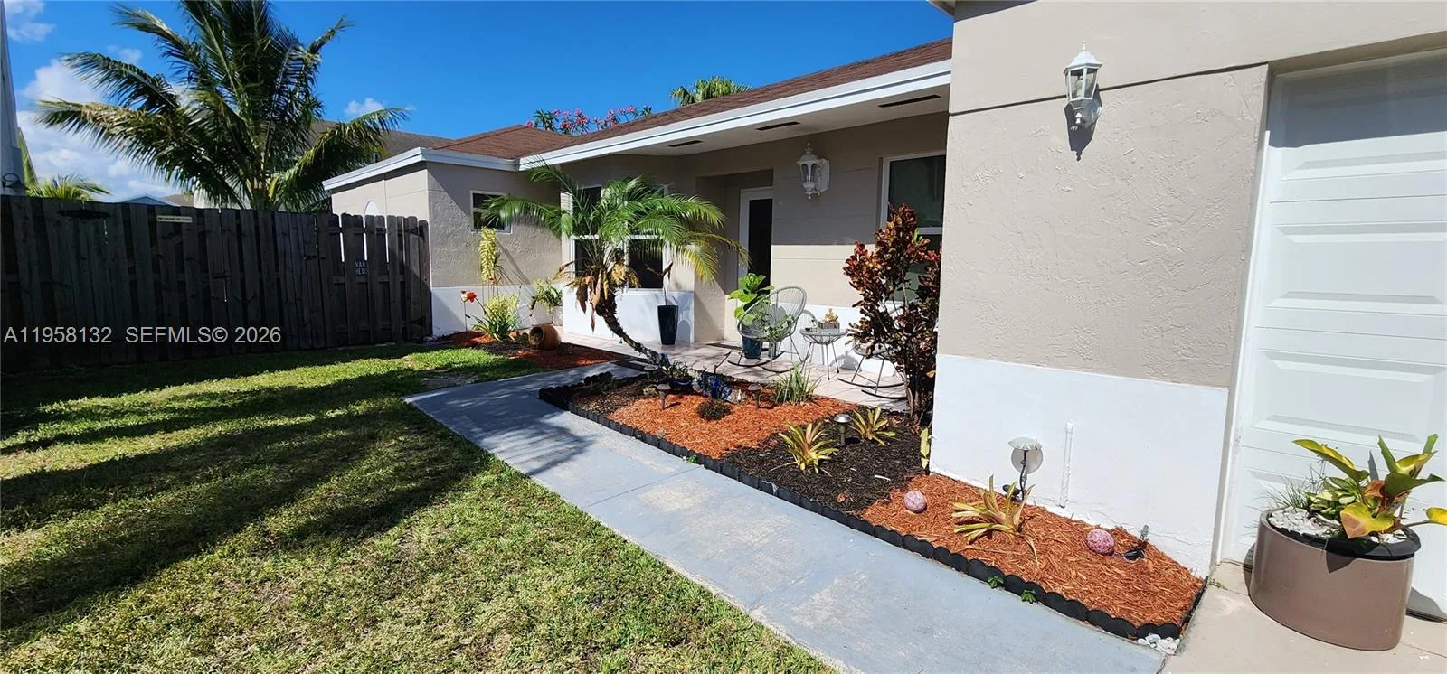 9829 SW 221st St, Cutler Bay, FL 33190 photo 2