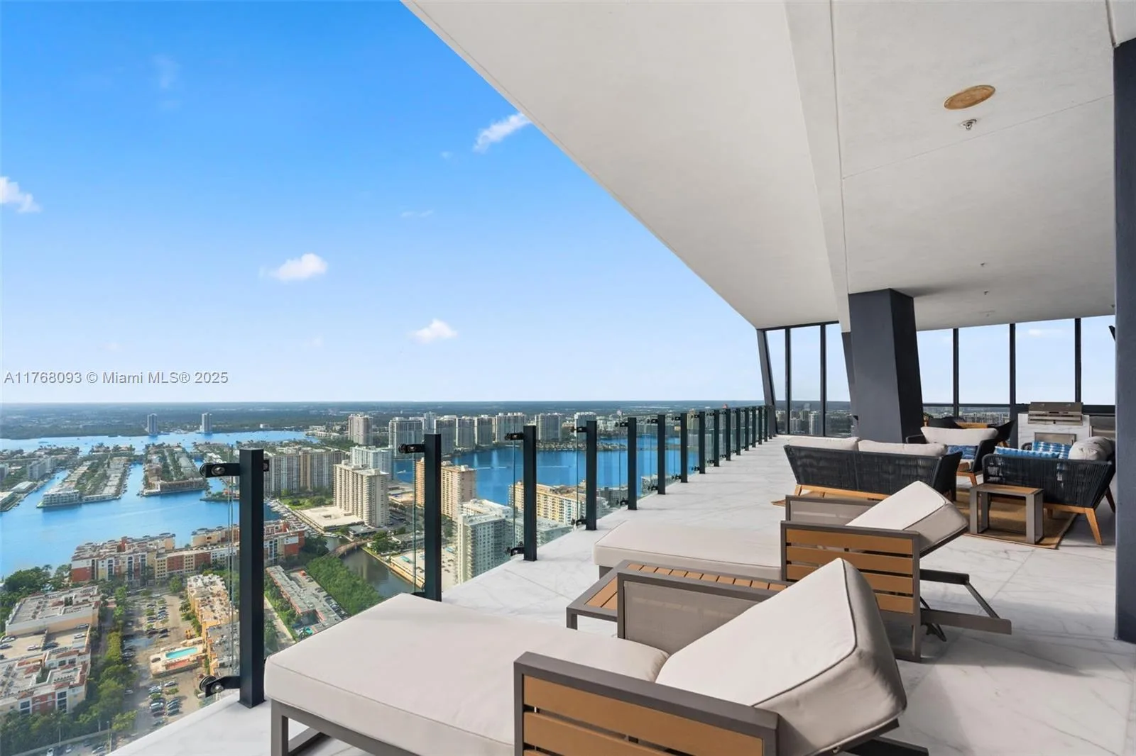 Muse Residences – photo 11