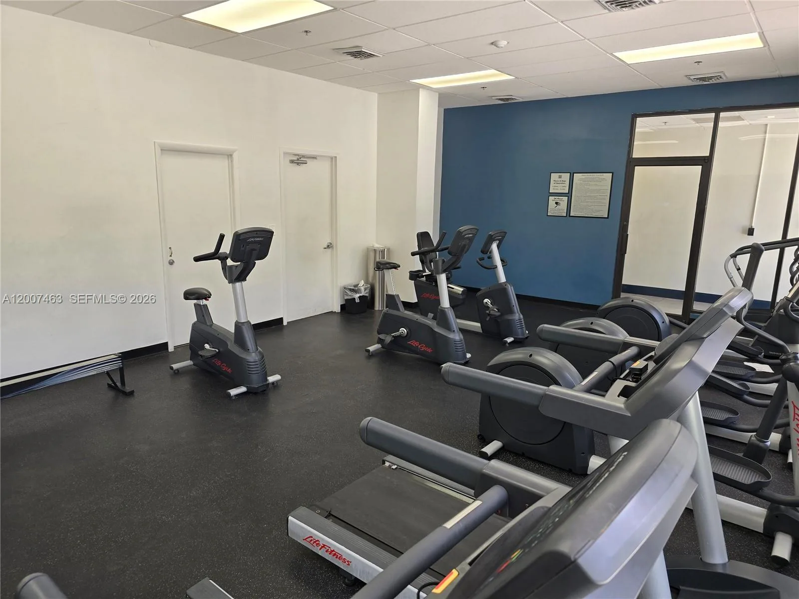 100 Bayview Dr # 1420, Sunny Isles Beach, FL 33160 photo 12