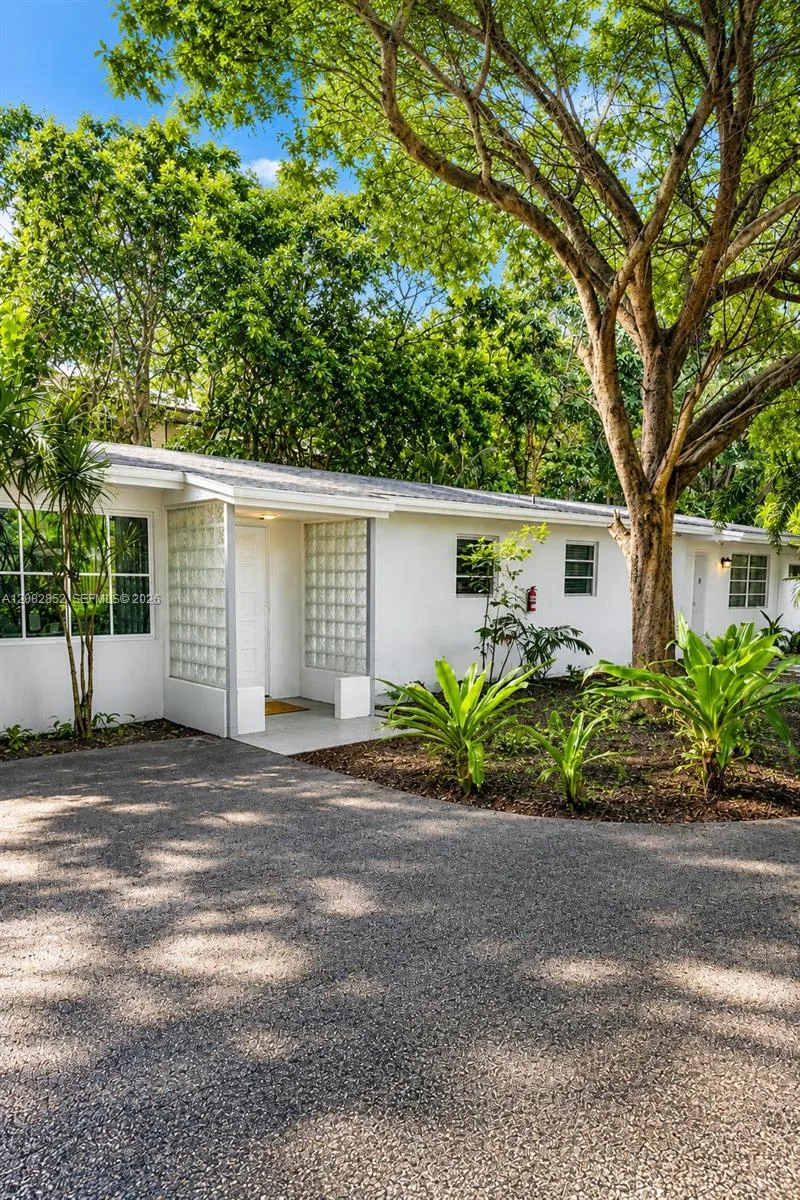 4790 SW 65th Ave # 3, Davie, FL 33314