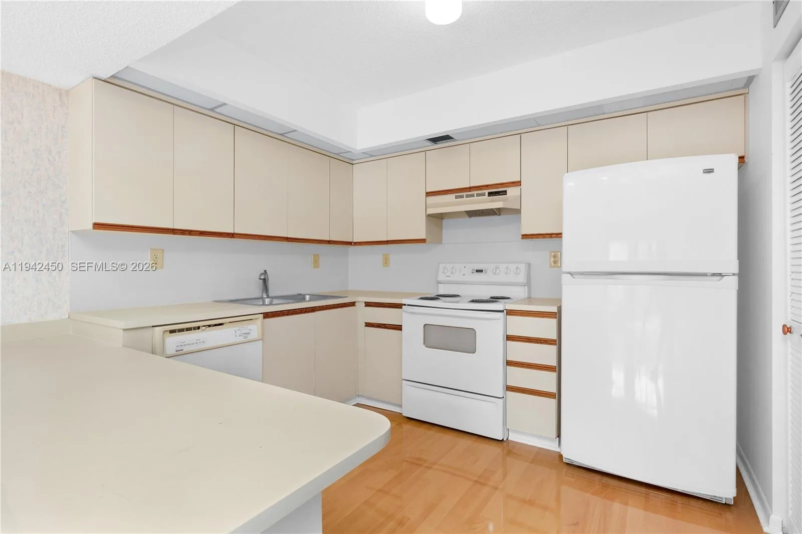 8810 SW 132nd Pl # 403DN, Miami, FL 33186 photo 5