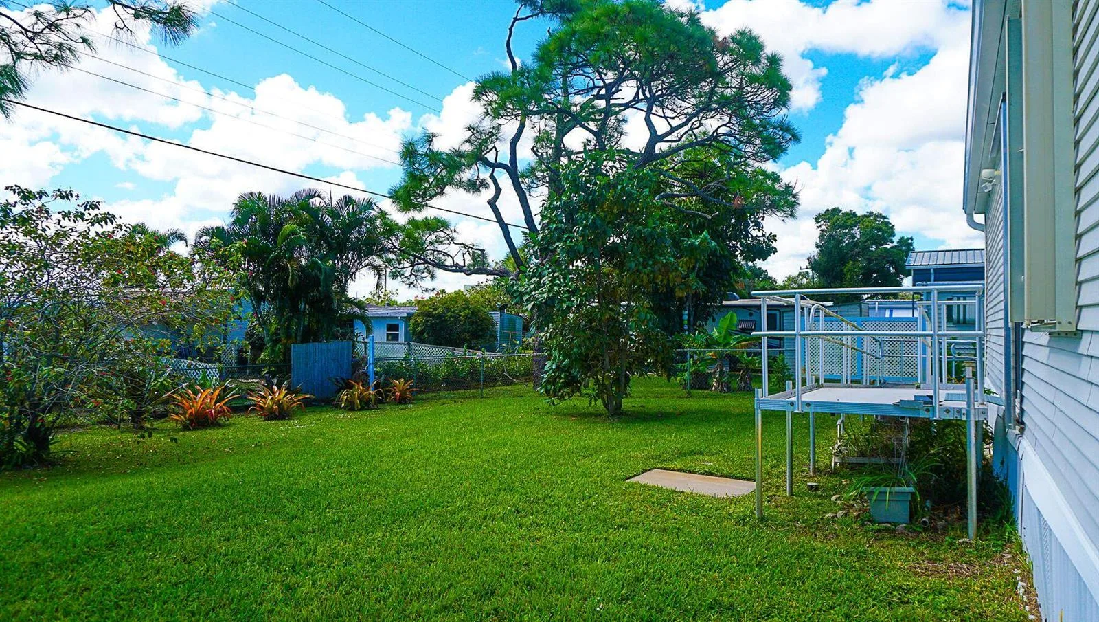 7030 SE Ridgeway Terrace, Hobe Sound, FL 33455 photo 3