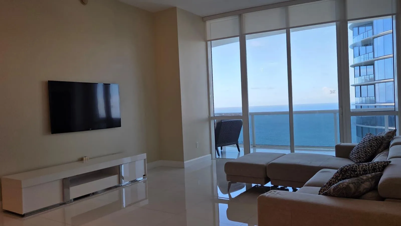 15811 COLLINS Avenue # 3807, Sunny Isles Beach, FL 33160 photo 3