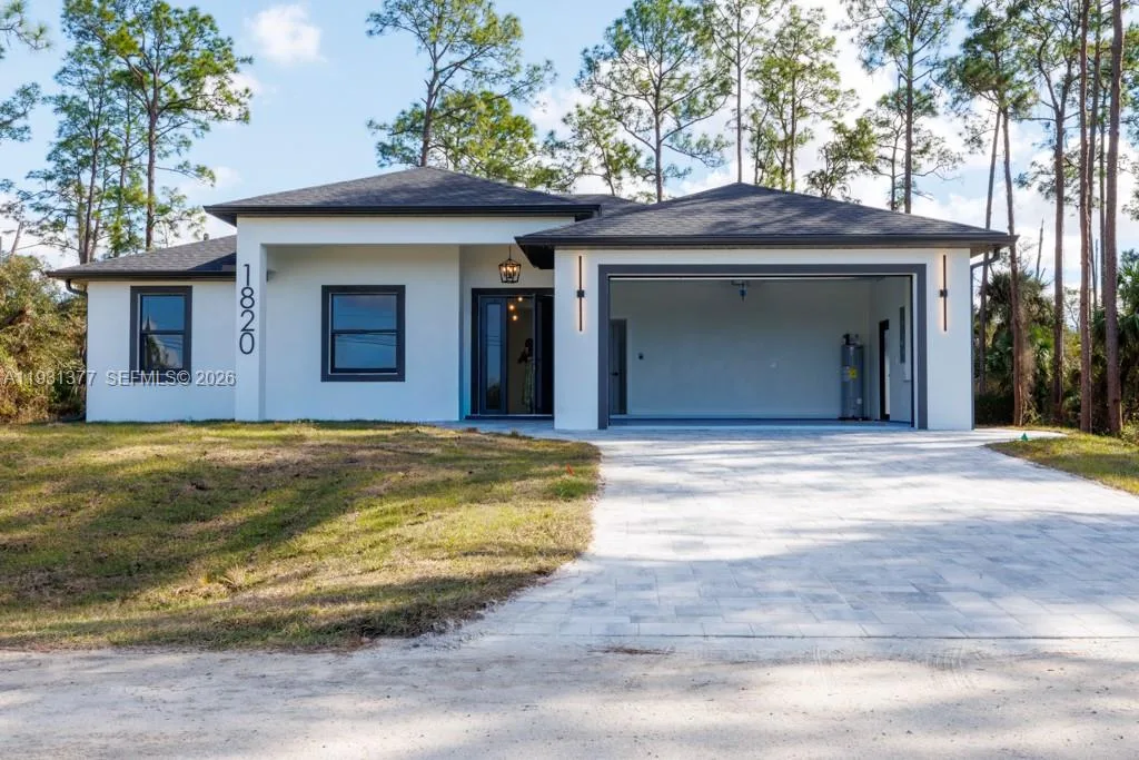 1820 Edward Ave, Lehigh Acres, FL 33972