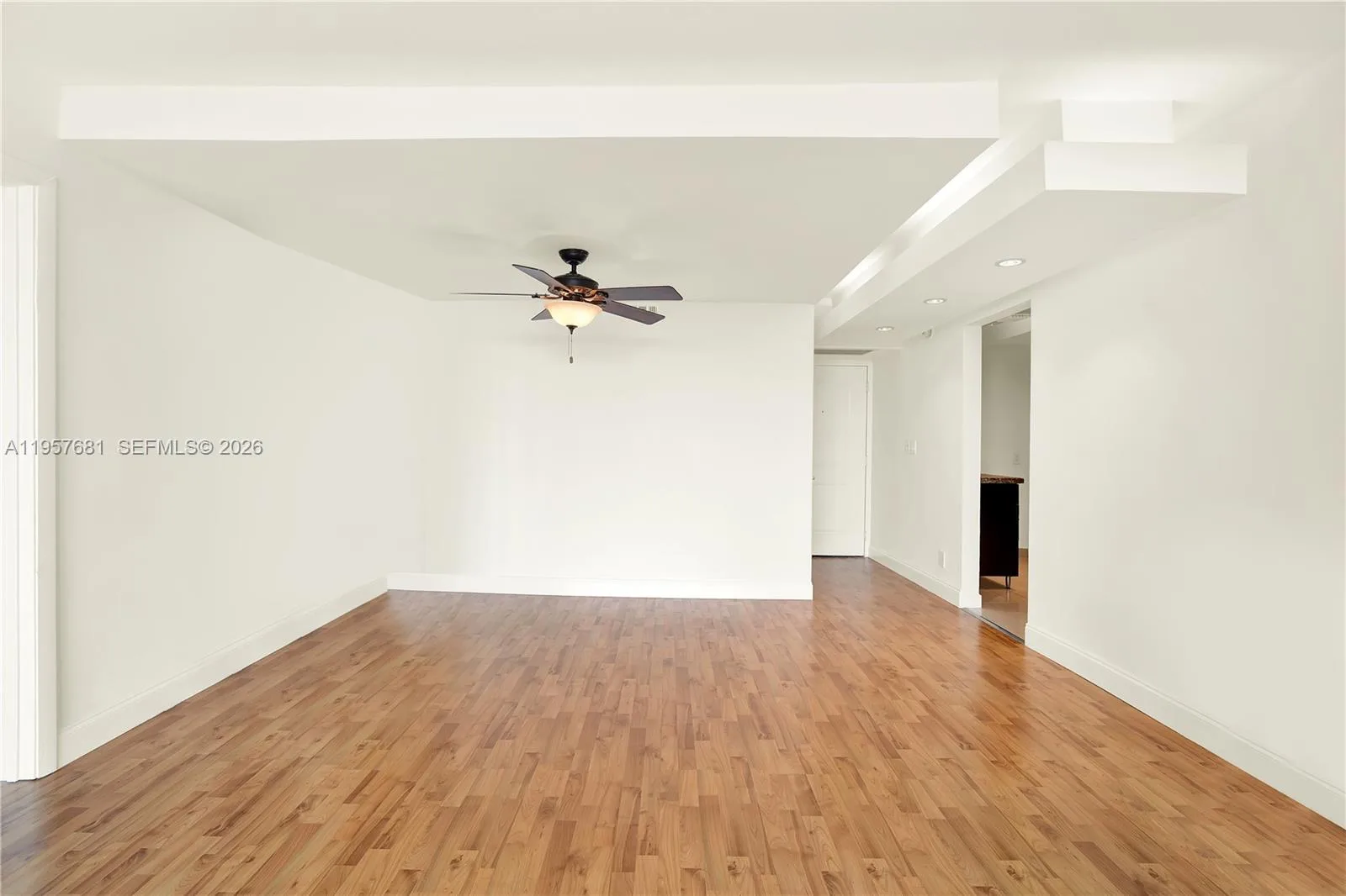 100 S Bayview Dr # 1222, Sunny Isles Beach, FL 33160 photo 10