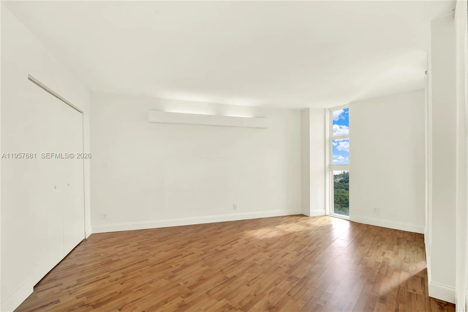 100 S Bayview Dr # 1222, Sunny Isles Beach, FL 33160 photo 12