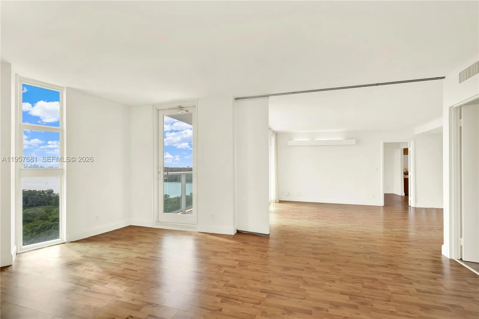 100 S Bayview Dr # 1222, Sunny Isles Beach, FL 33160 photo 13