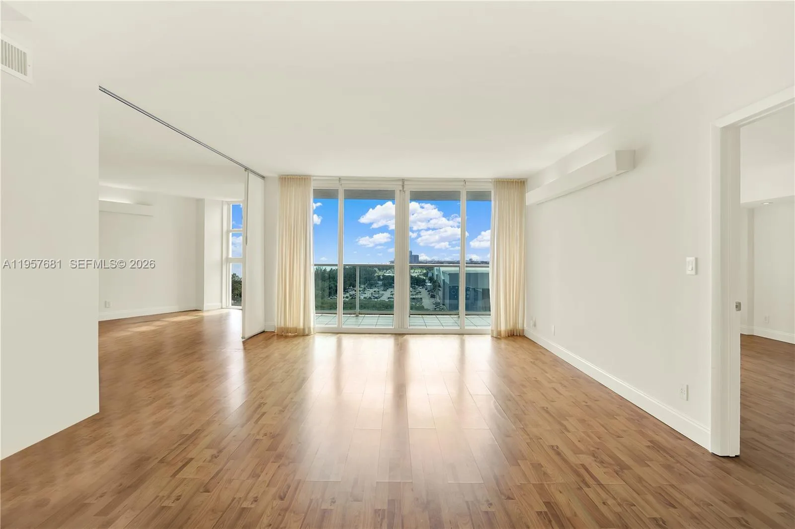 100 S Bayview Dr # 1222, Sunny Isles Beach, FL 33160 photo 9