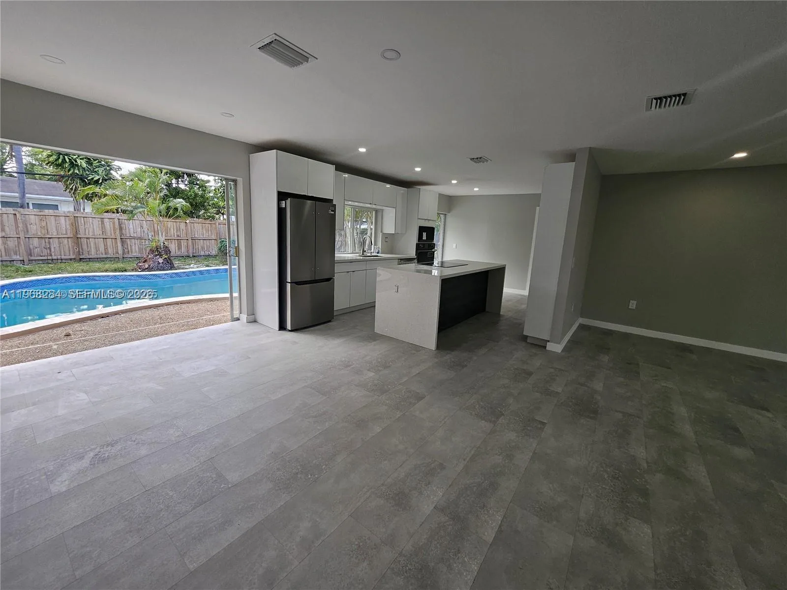 221 SW 53rd Ave, Plantation, FL 33317 photo 11