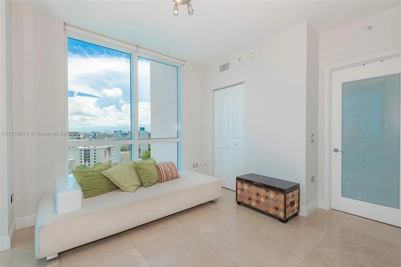 480 NE 30th St # 1505, Miami, FL 33137 photo 10
